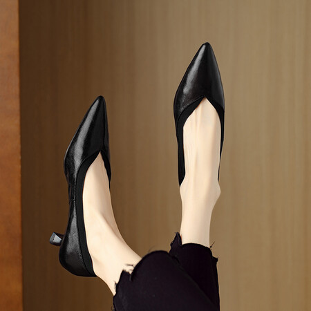 Retro V-Cut Square Toe Kitten Heel Shoes