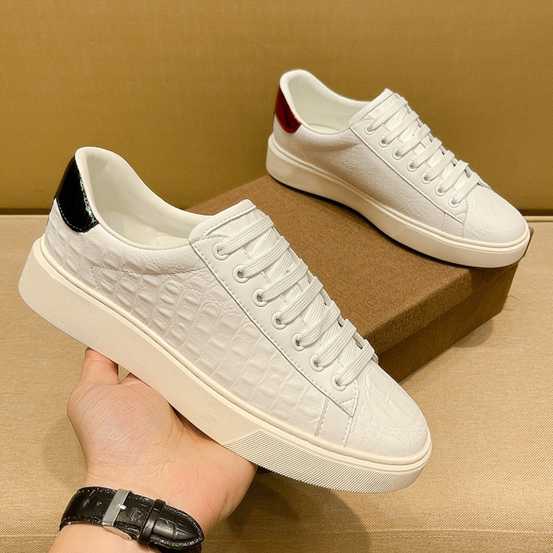 2025 New Men's All - match Crocodile Pattern Leather Shoes