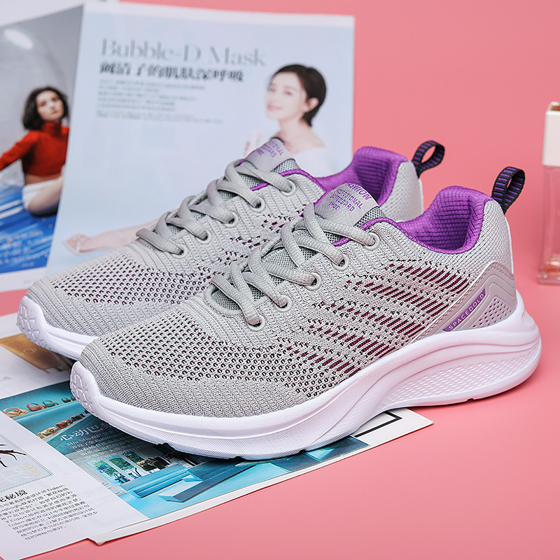 Spring/Summer Breathable Mom's Soft-soled Sports Shoes