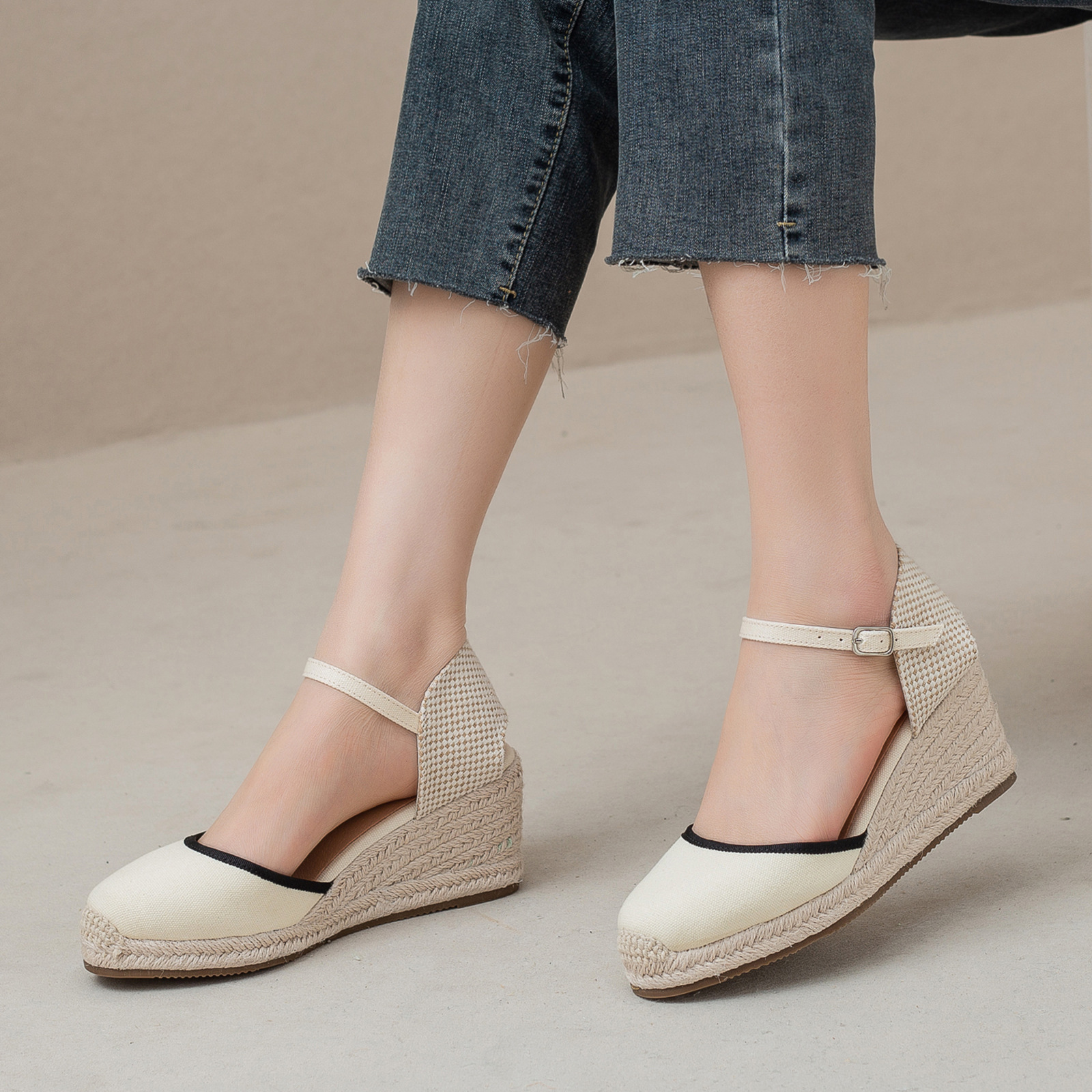 Spring Summer Breathable Canvas Straw Sandals