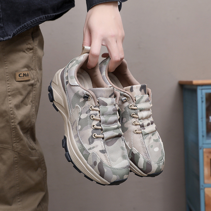 Spring/Fall Outdoor Low - Top Anti - Slip Running Shoes