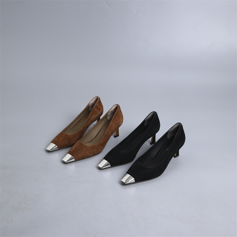 Anti-Kick Suede Pointed Low Heels 2005