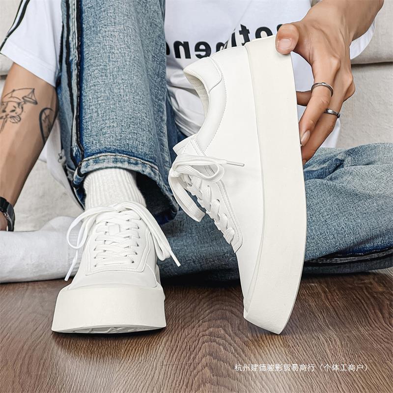 Summer breathable thick-soled white men's sneakers